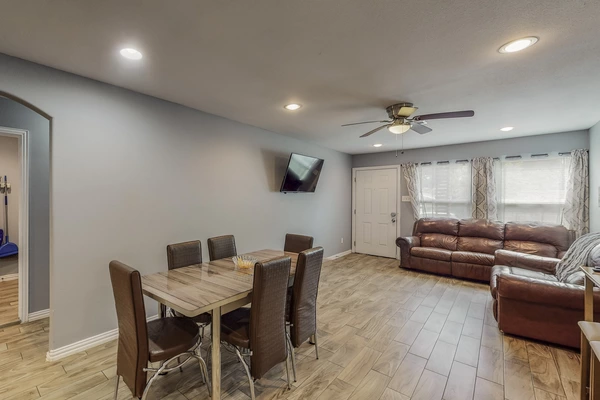 Coliving in Cedar Crest - Se Dallas, Dallas