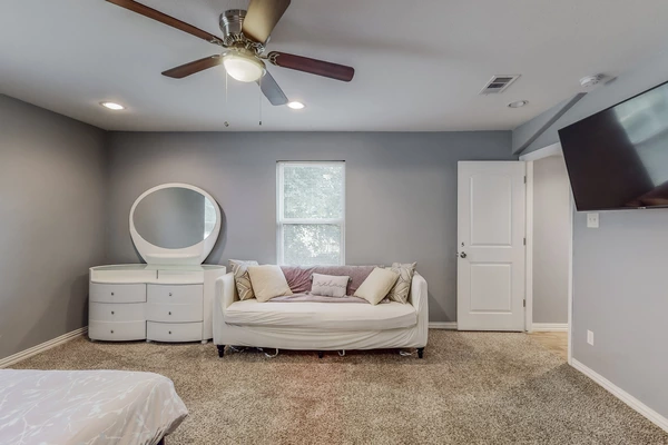 Coliving in Cedar Crest - Se Dallas, Dallas