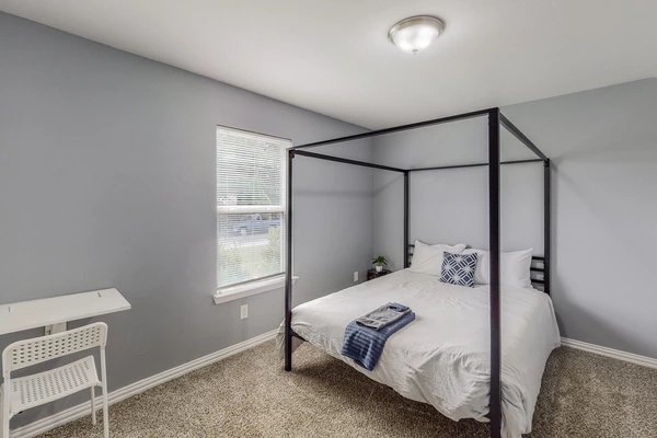 Coliving in Cedar Crest - Se Dallas, Dallas