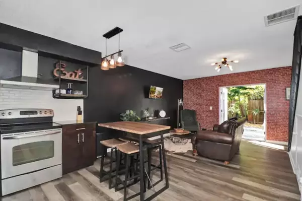 Coliving in Lealman - Clearwater-St. Petersburg, Tampa