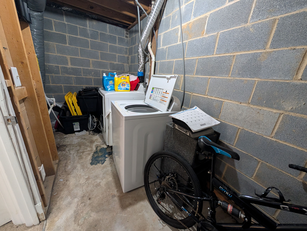 Coliving in University City South - North Charlotte, Charlotte