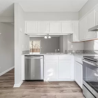 Coliving in University City South - North Charlotte, Charlotte