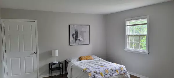 Coliving in Blue Springs - Outer KCMO, Kansas City