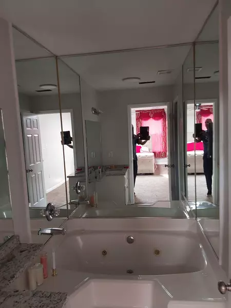 Coliving in Hampton - VA Peninsula, Virginia Beach