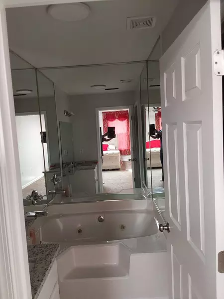 Coliving in Hampton - VA Peninsula, Virginia Beach