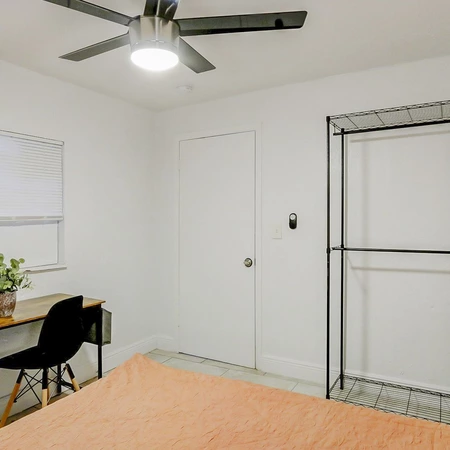 Coliving in Kenwood - Clearwater-St. Petersburg, Tampa
