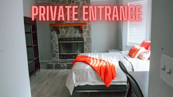 Coliving in College Park JAX - Northside, Jacksonville
