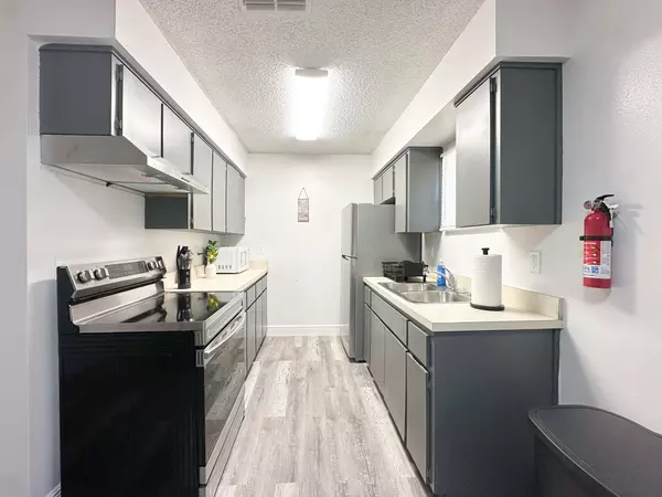 Coliving in Clearwater - Clearwater-St. Petersburg, Tampa