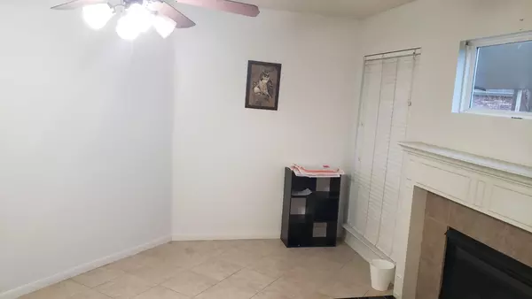 Coliving in Greater Greenspoint - Ne Houston, Houston