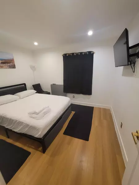 Coliving in Long Beach - The Harbor, Los Angeles