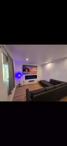 Coliving in Long Beach - The Harbor, Los Angeles