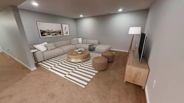 5 bedrooms apartment for rent in Lakewood - Outer Denver, Denver
