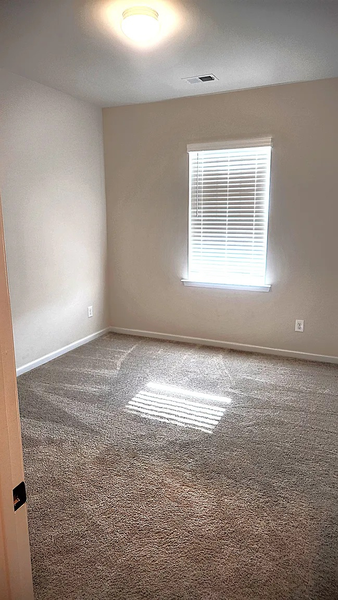Coliving in Harrisburg - North Charlotte, Charlotte