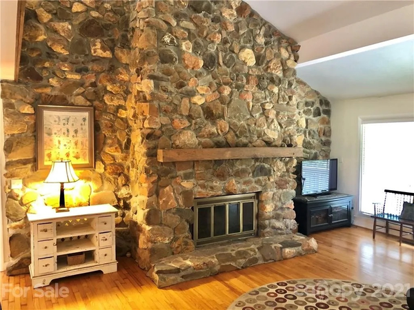 Coliving in Huntersville - North Charlotte, Charlotte