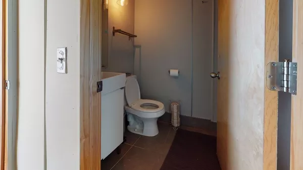 Coliving in Edgewood DC - NE DC, Washington DC