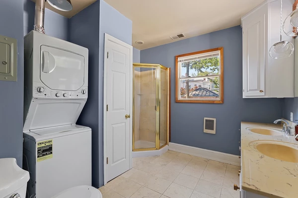 Coliving in Mount Pleasant - NW DC, Washington DC