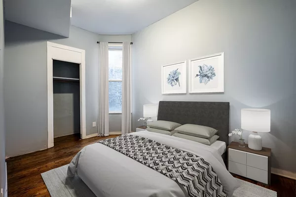 Coliving in Ukrainian Village - West Side, Chicago