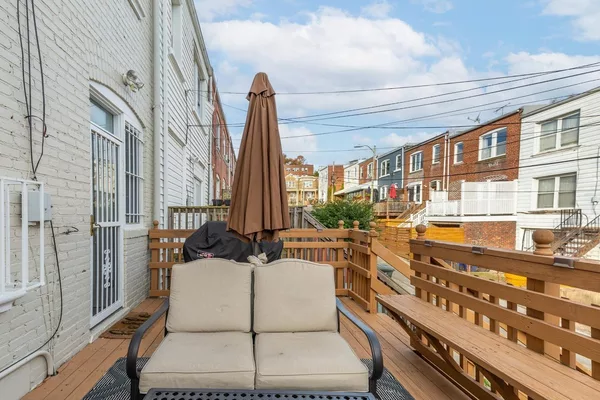 Coliving in Edgewood DC - NE DC, Washington DC