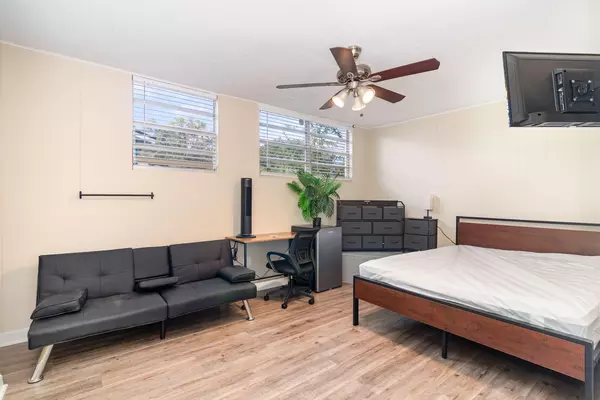 Coliving in Pine Hills - West Orlando, Orlando