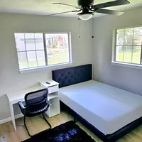 Coliving in Seguin - Outer SATX, San Antonio