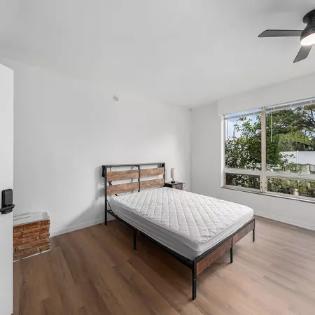 Coliving in Ybor City - Central Tampa, Tampa
