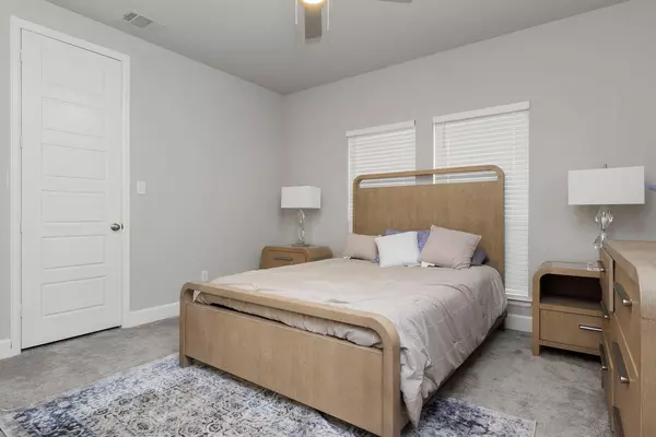 Coliving in Far West Side - West SATX, San Antonio