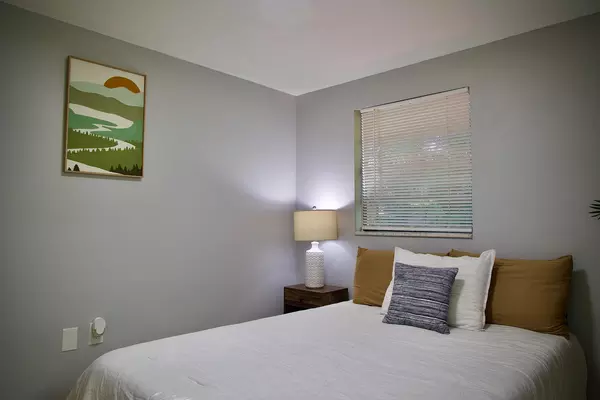Coliving in Temple Terrace - North Tampa, Tampa
