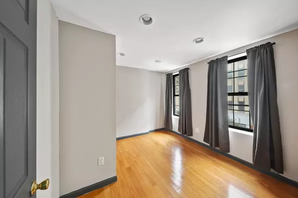 Coliving in Alphabet City - Manhattan, New York
