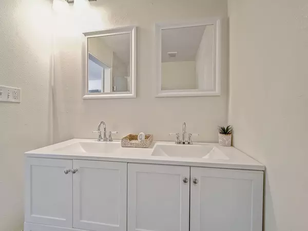 Coliving in North Richland Hills - Forth Worth, Dallas