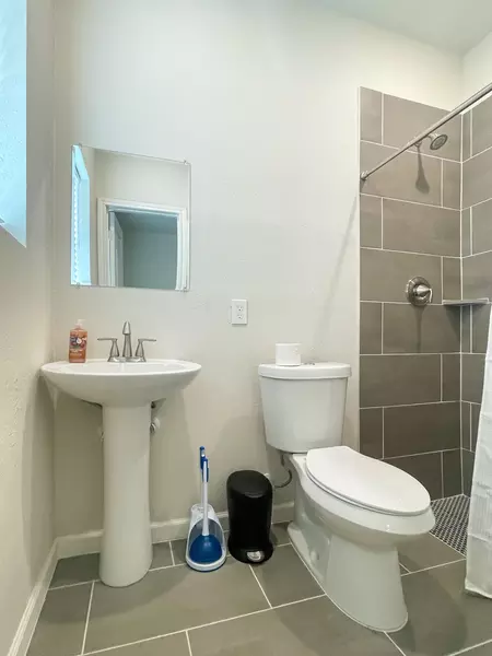 Coliving in Trinity / Houston Gardens - Ne Houston, Houston