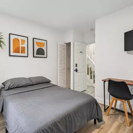 Coliving in Downtown St. Petersburg - Clearwater-St. Petersburg, Tampa