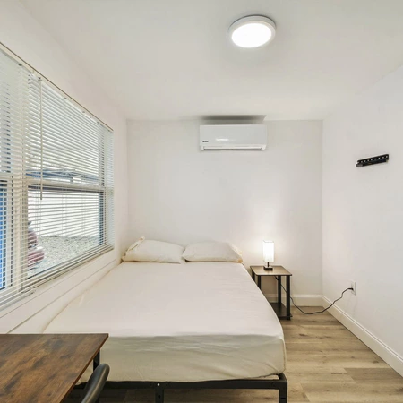 Coliving in Lealman - Clearwater-St. Petersburg, Tampa