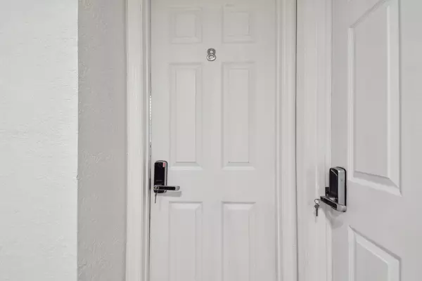 Coliving in Kenwood - Clearwater-St. Petersburg, Tampa