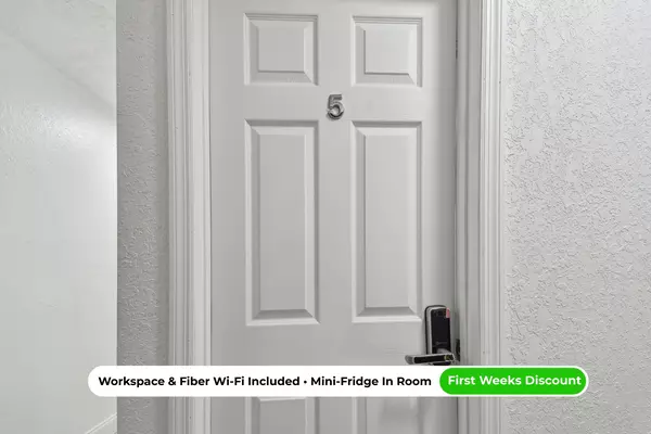 Coliving in Kenwood - Clearwater-St. Petersburg, Tampa