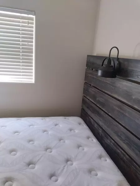 Coliving in North Las Vegas - North Las Vegas, Las Vegas