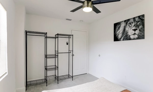 Coliving in Ybor City - Central Tampa, Tampa