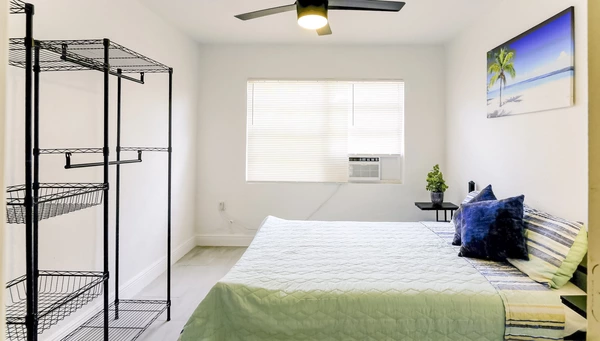 Coliving in Ybor City - Central Tampa, Tampa