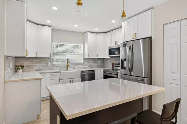 Coliving in Ybor City - Central Tampa, Tampa