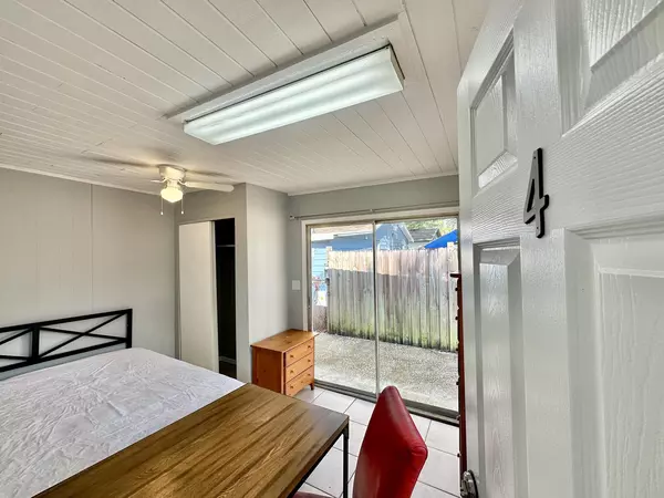 Coliving in University - North Tampa, Tampa