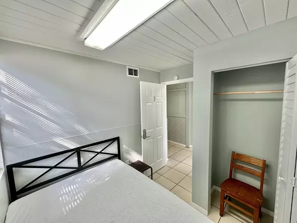 Coliving in University - North Tampa, Tampa