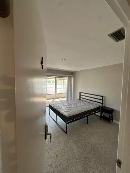 Coliving in Largo - Clearwater-St. Petersburg, Tampa