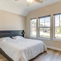 Coliving in The Woodlands - Nw Houston, Houston