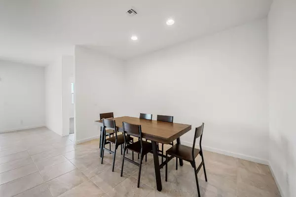 Coliving in Queen Creek - SE Valley, Phoenix