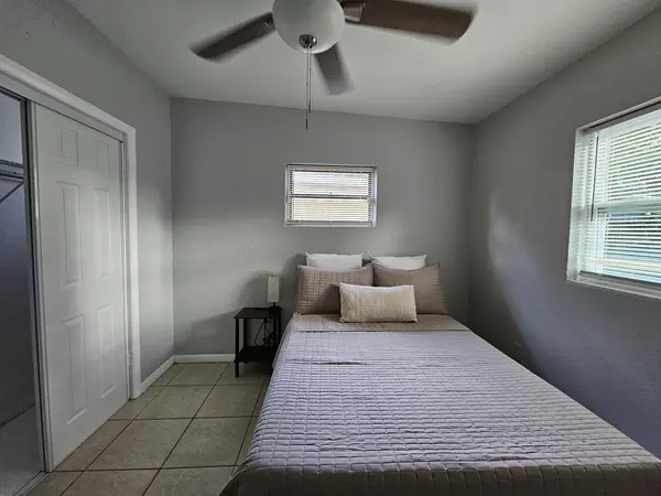 Coliving in Holden Heights - Central Orlando, Orlando