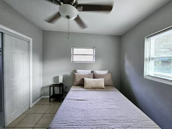 Coliving in Holden Heights - Central Orlando, Orlando