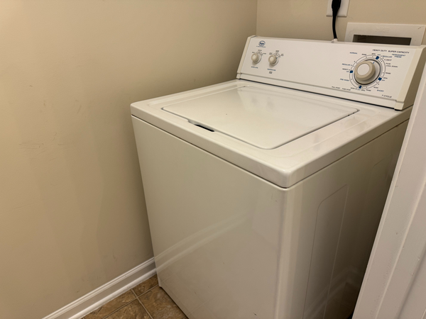 Coliving in Bryson Village - Outer Triangle, Raleigh