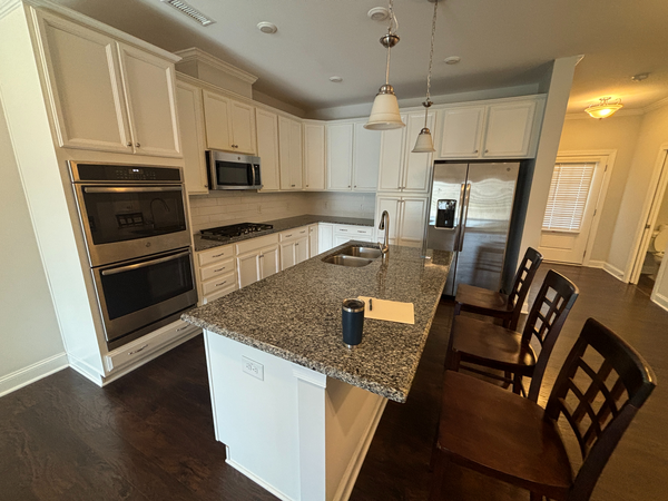 Coliving in Umstead - North Raleigh, Raleigh