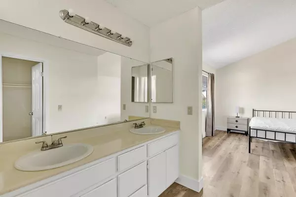 Coliving in Moreno Valley - Inland Empire, Los Angeles