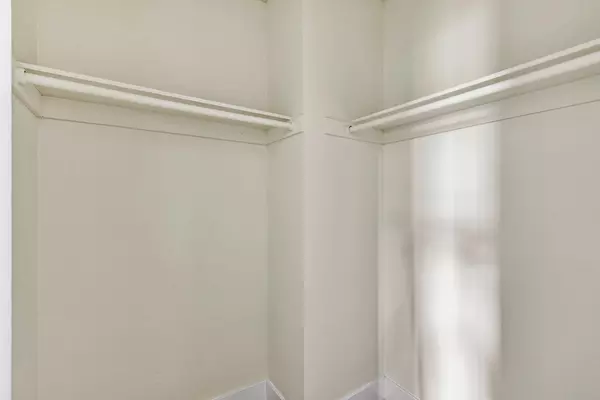Coliving in Moreno Valley - Inland Empire, Los Angeles