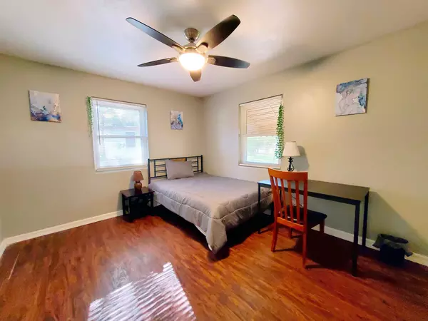 Coliving in Lake Forest - Northside, Jacksonville